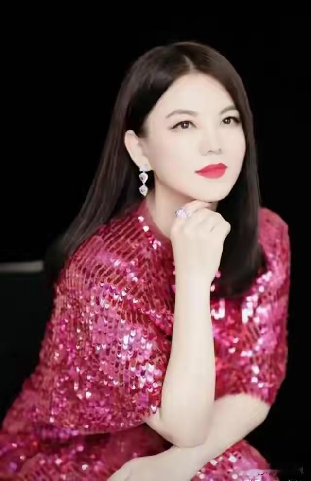 李湘要翻车了吗？
全网禁止关注，是不是因为太高调了，一个拥有3000万粉丝的公众