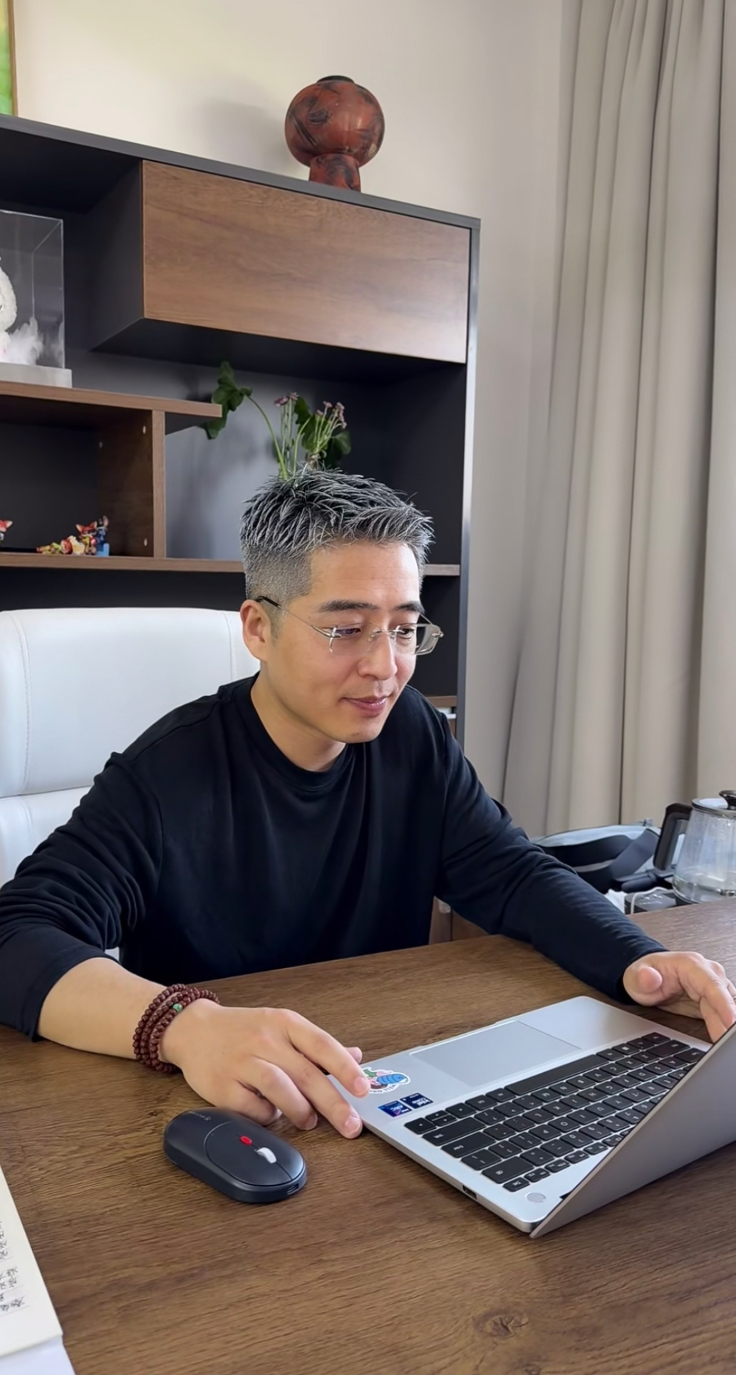 先赞后看，爆赚不断★复盘★             财富是对认知的补偿，而不是对