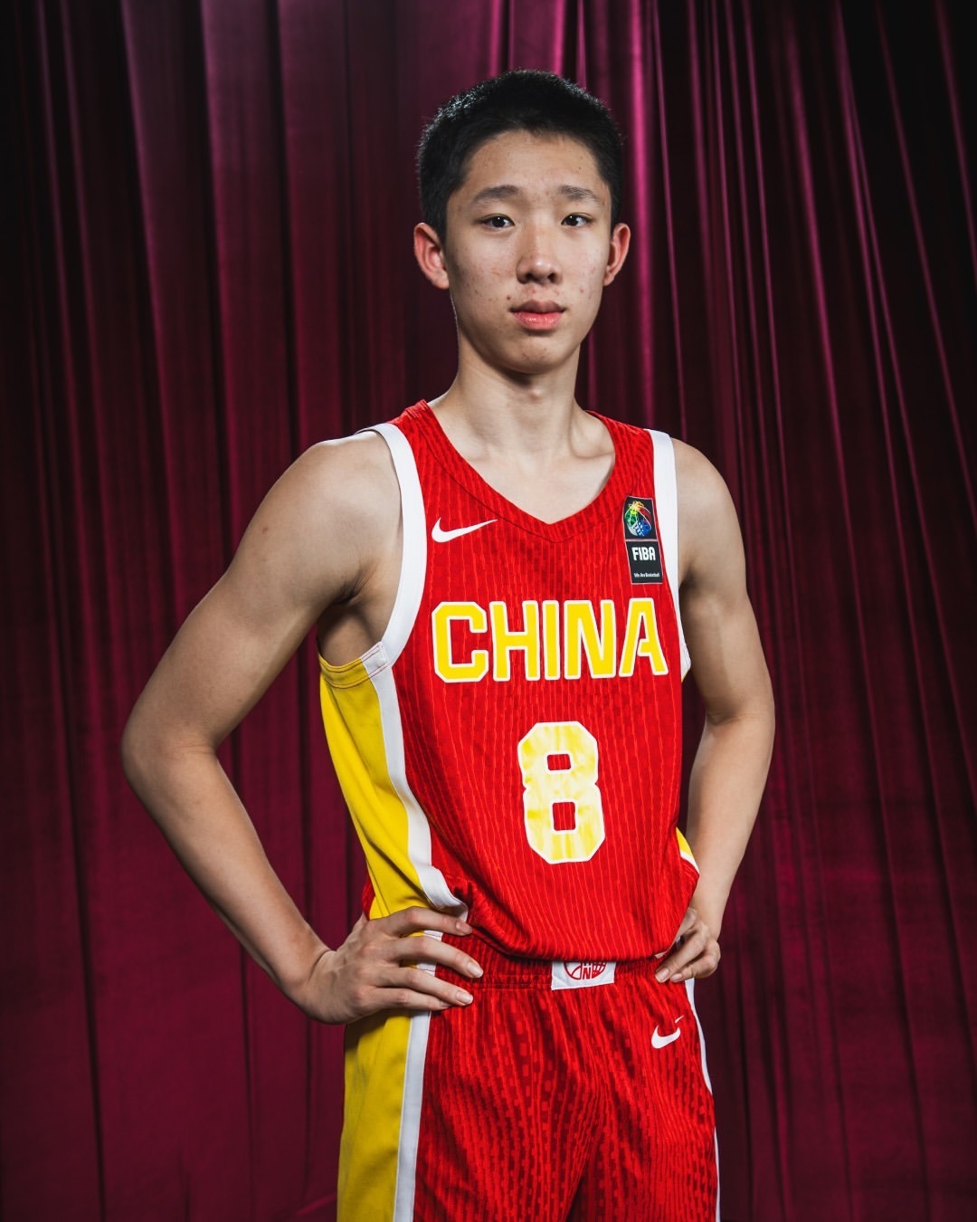 今晚看咱们小伙子们U17世界杯首战 中国男篮