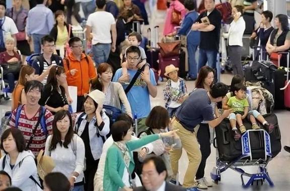 别猜了！中日暂时还打不起来！为啥这么说？核心一点就是：真正打仗之前，是不可能有大