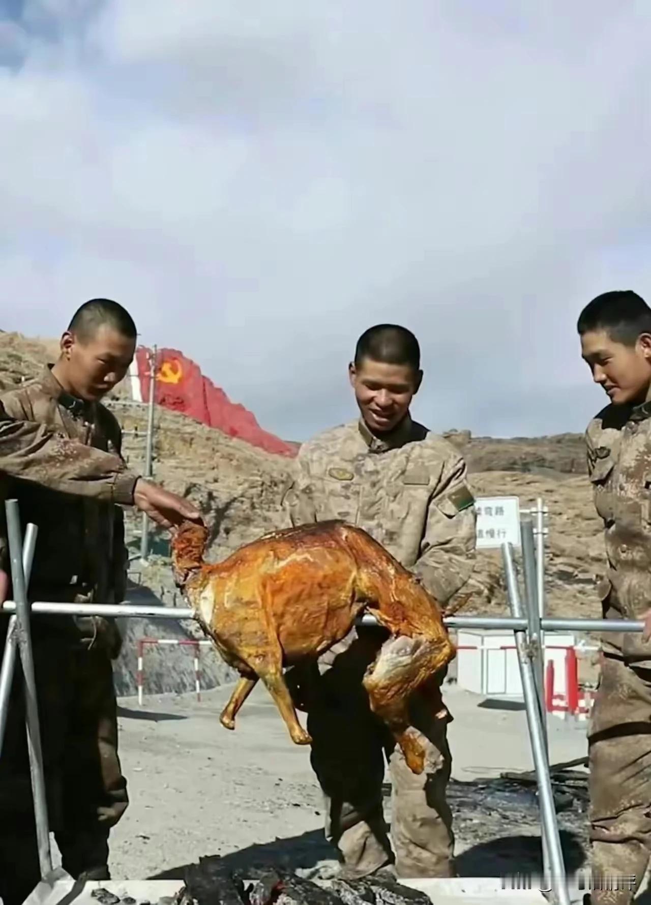 三张照片，看的我好生怀念！
这三张图是真的，太熟悉了，因为以前也经历过！
据说照