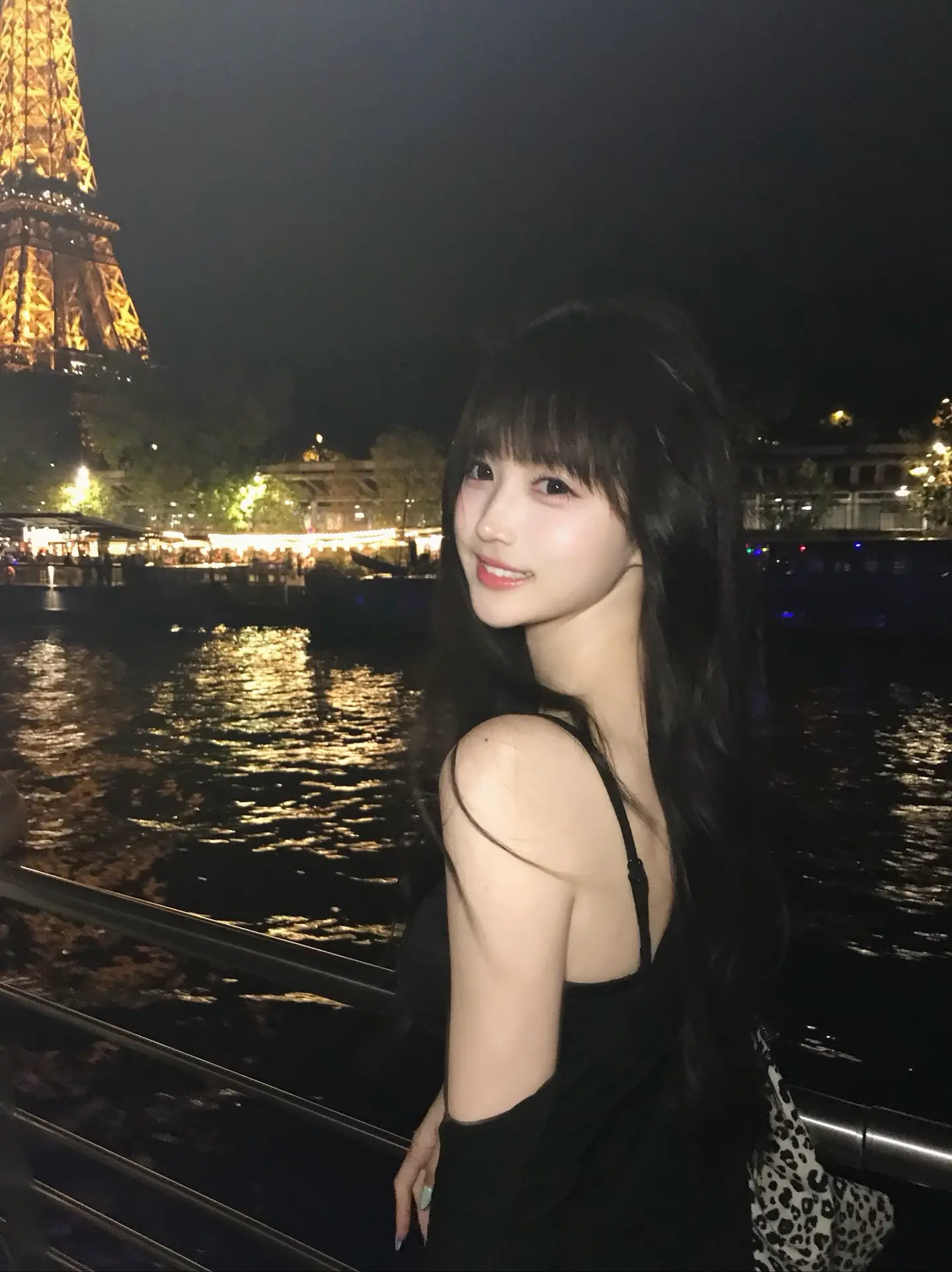 如果巴黎不快乐 能不能回到你身边