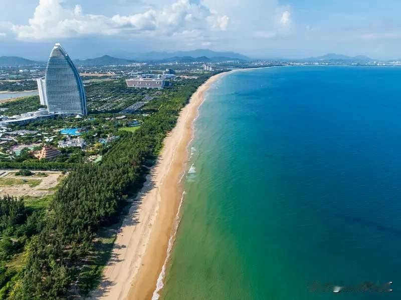 中国人不再仰视美国，这背后原因可多了。以前美国科技、经济等方面领先，让不少人羡慕