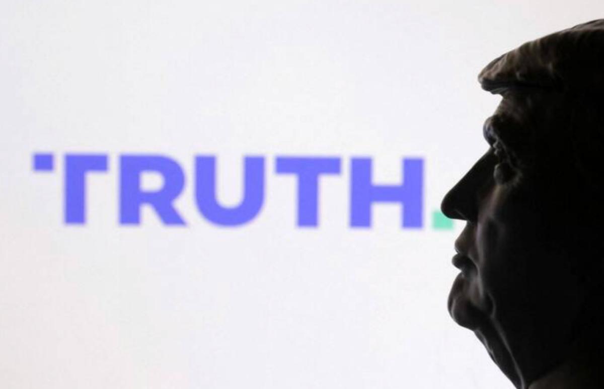 【特朗普的网瘾犯了？一晚上狂发160多条贴文】

特朗普的网瘾犯了，而且还到了一