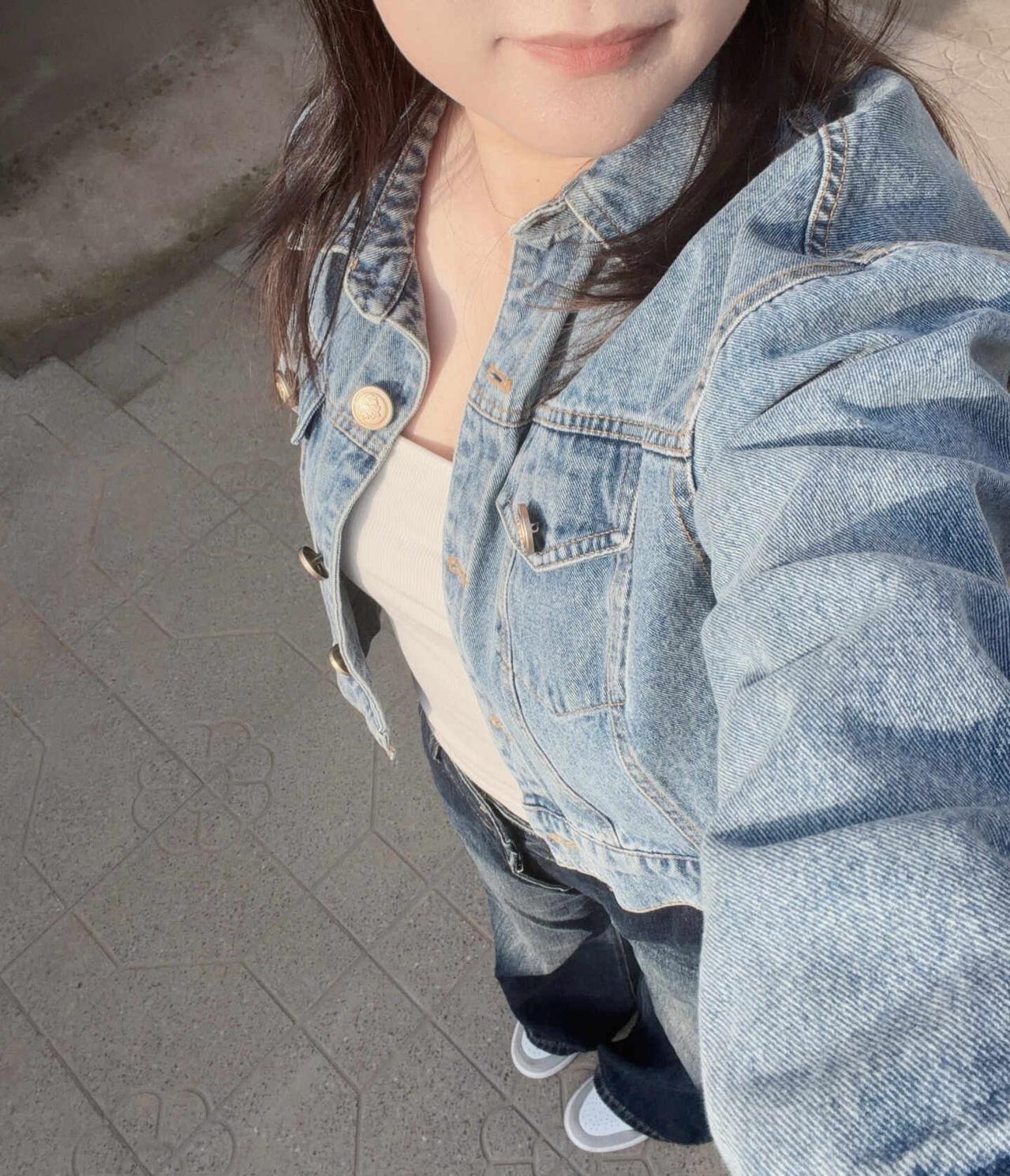 今日份牛仔ootd
我爱牛仔元素 牛仔穿搭 永不过时的牛仔元素 牛仔外套 牛仔裤