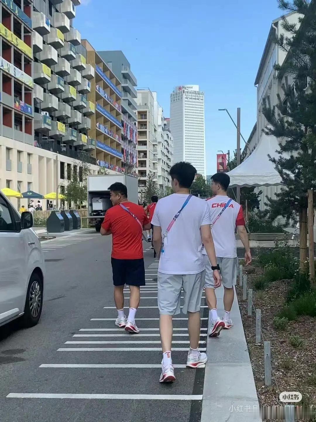 樊振东从不会崩的人设：干饭王 ​​​