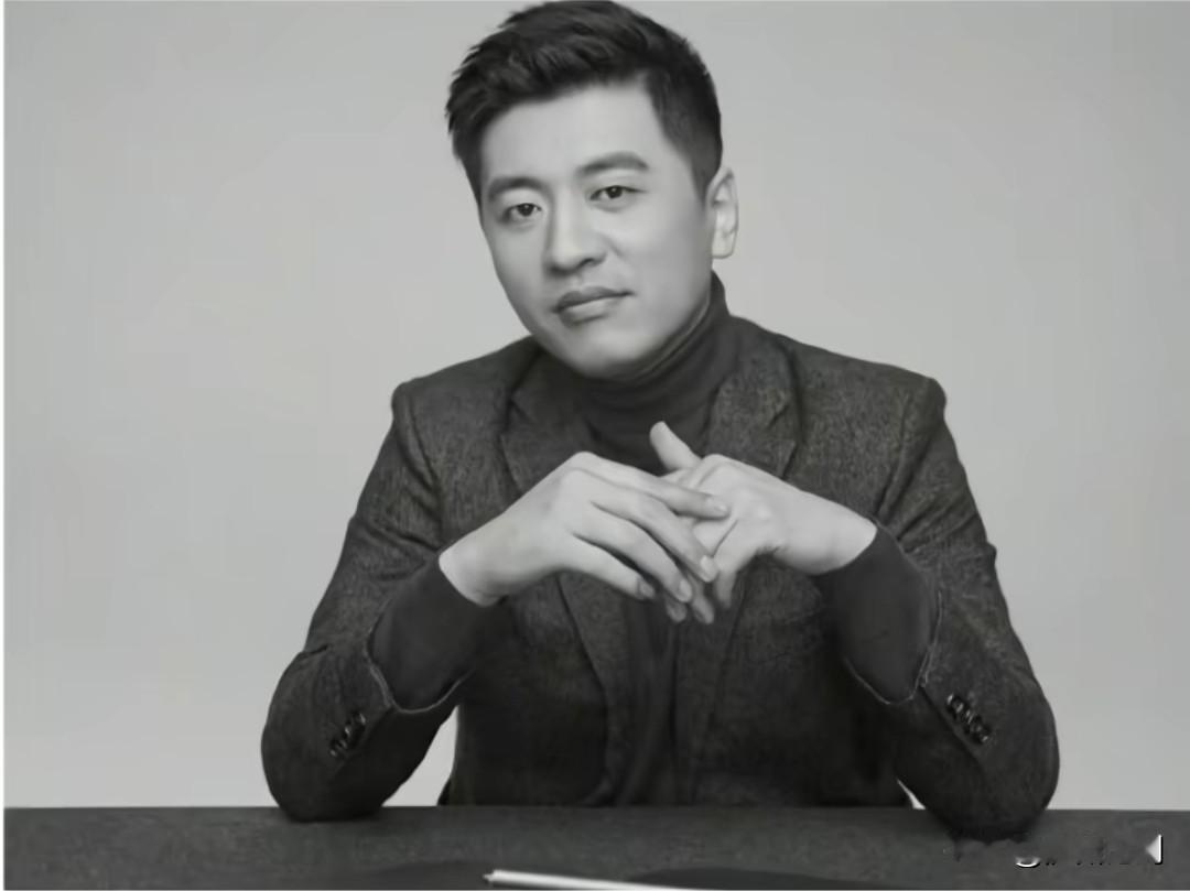 张雪峰为什么口碑那么好？

1、帮普通家庭少走弯路，打破信息差，真正做到知识改变