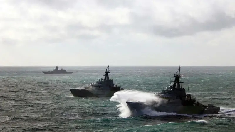 烽火问鼎计划幂谈天下 每日快报：英国皇家海军已成笑柄据伦敦《每日快报》报道，皇家