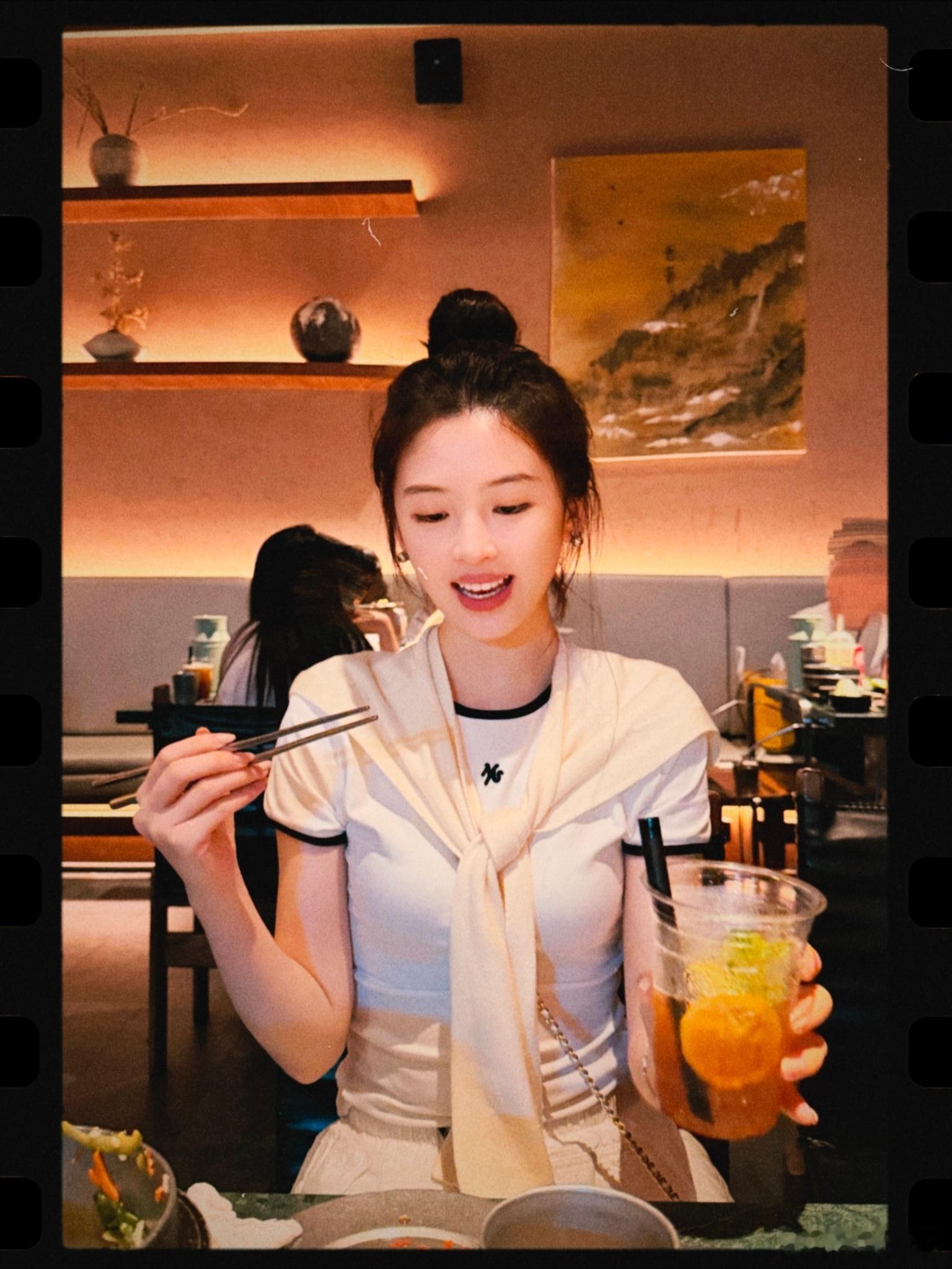 嘿嘿 ​​​