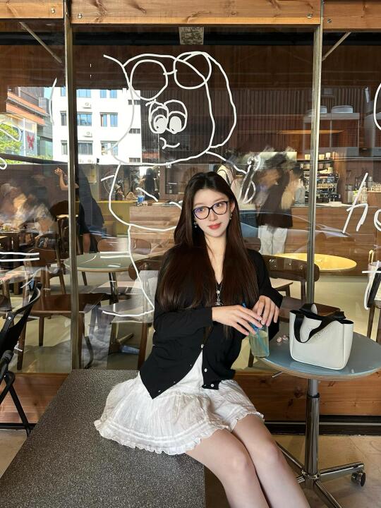 在西安 韩韩的小狗咖啡店！