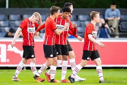 017  荷乙  芬洛vs威廉二世 方向；主负比分；1-2 2-3 1-3进球数