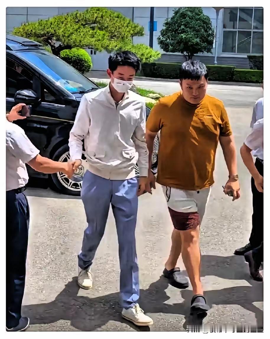 吴宜泽来西安
一开始就觉得不正常
原来吴宜泽是为了感谢曾经帮助、提携和鼓励自己的