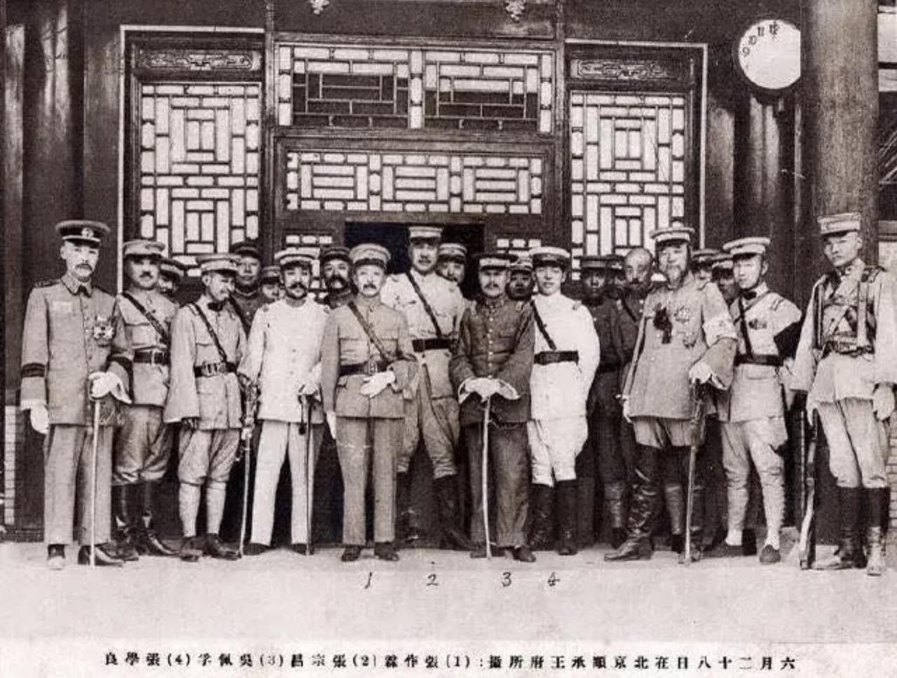 没想到先后打了两次直奉战争、厮杀多年的张作霖与吴佩孚，1926年竟并肩在北京顺承