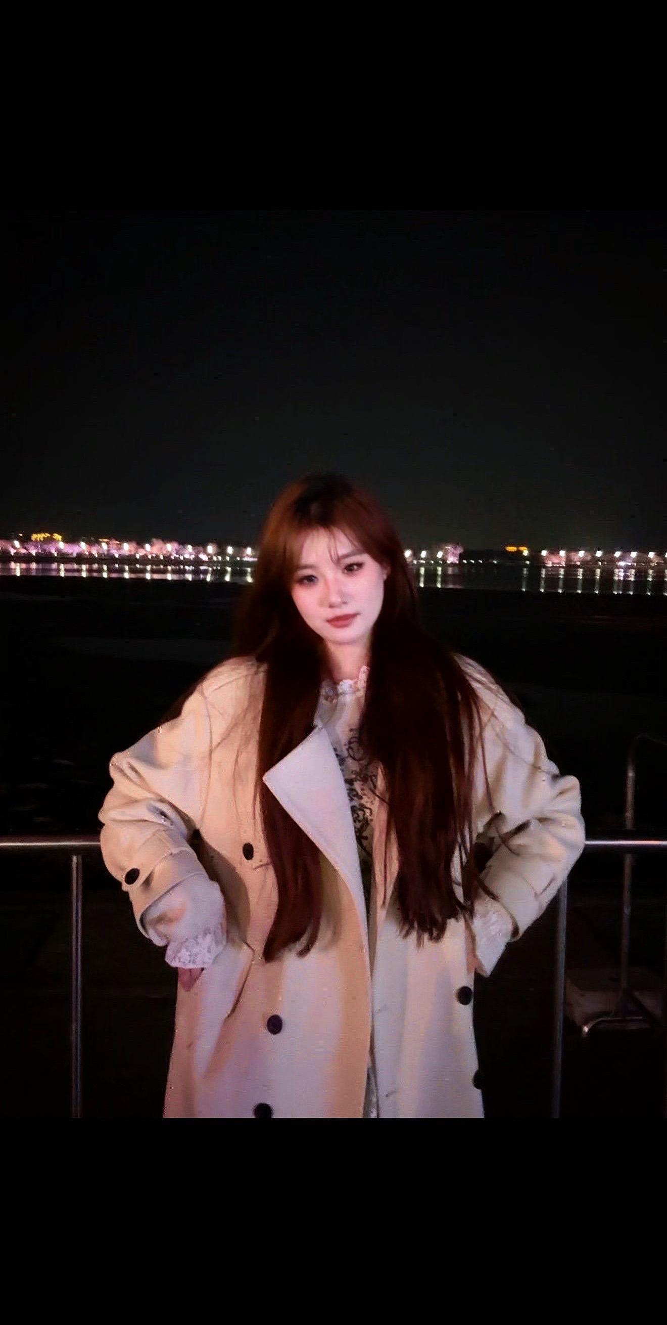 听高迪的幸福收场 希望今年大家都以幸福收场