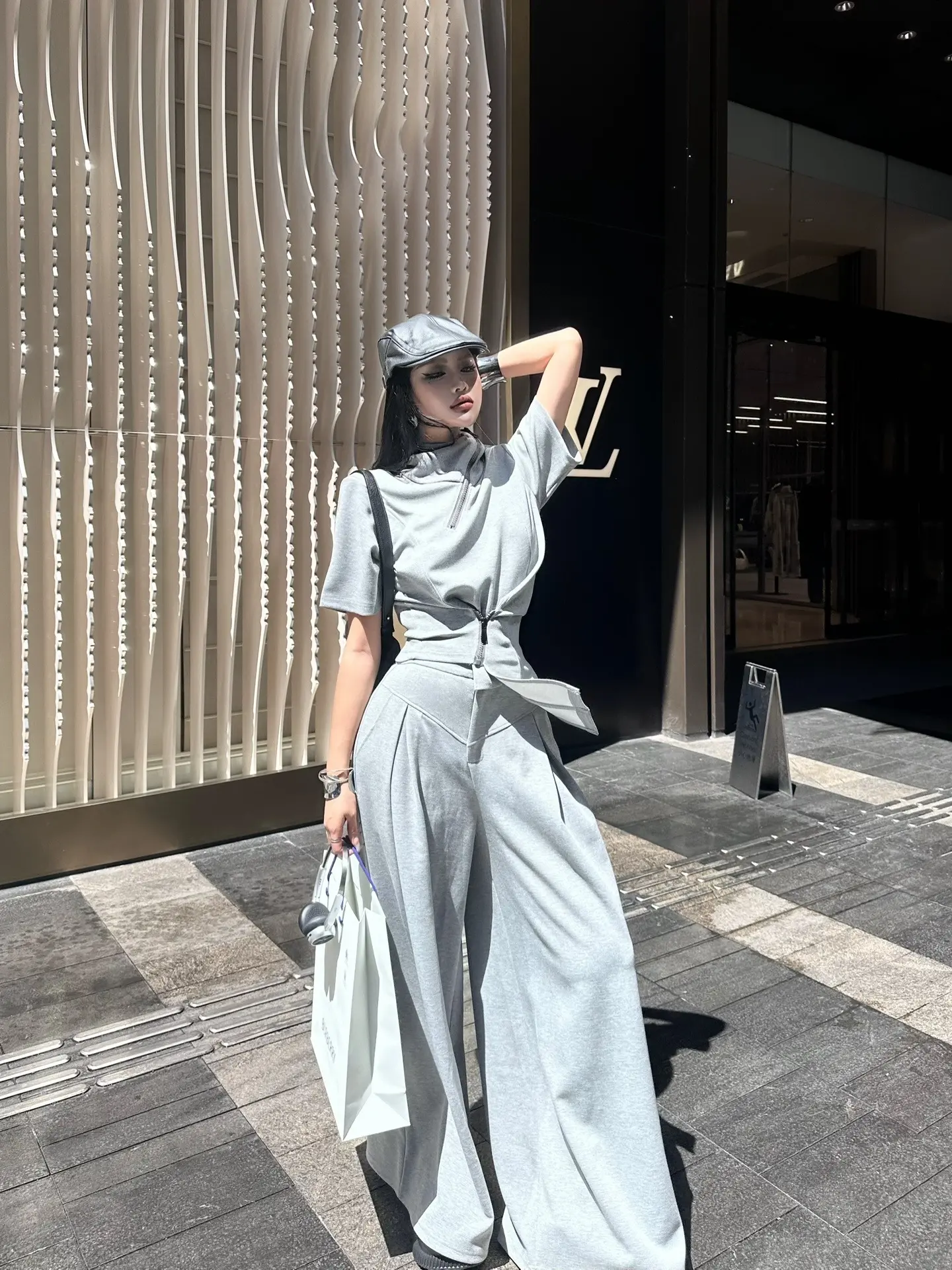 你会成为一个经济独立且财富自由走遍世界的女生