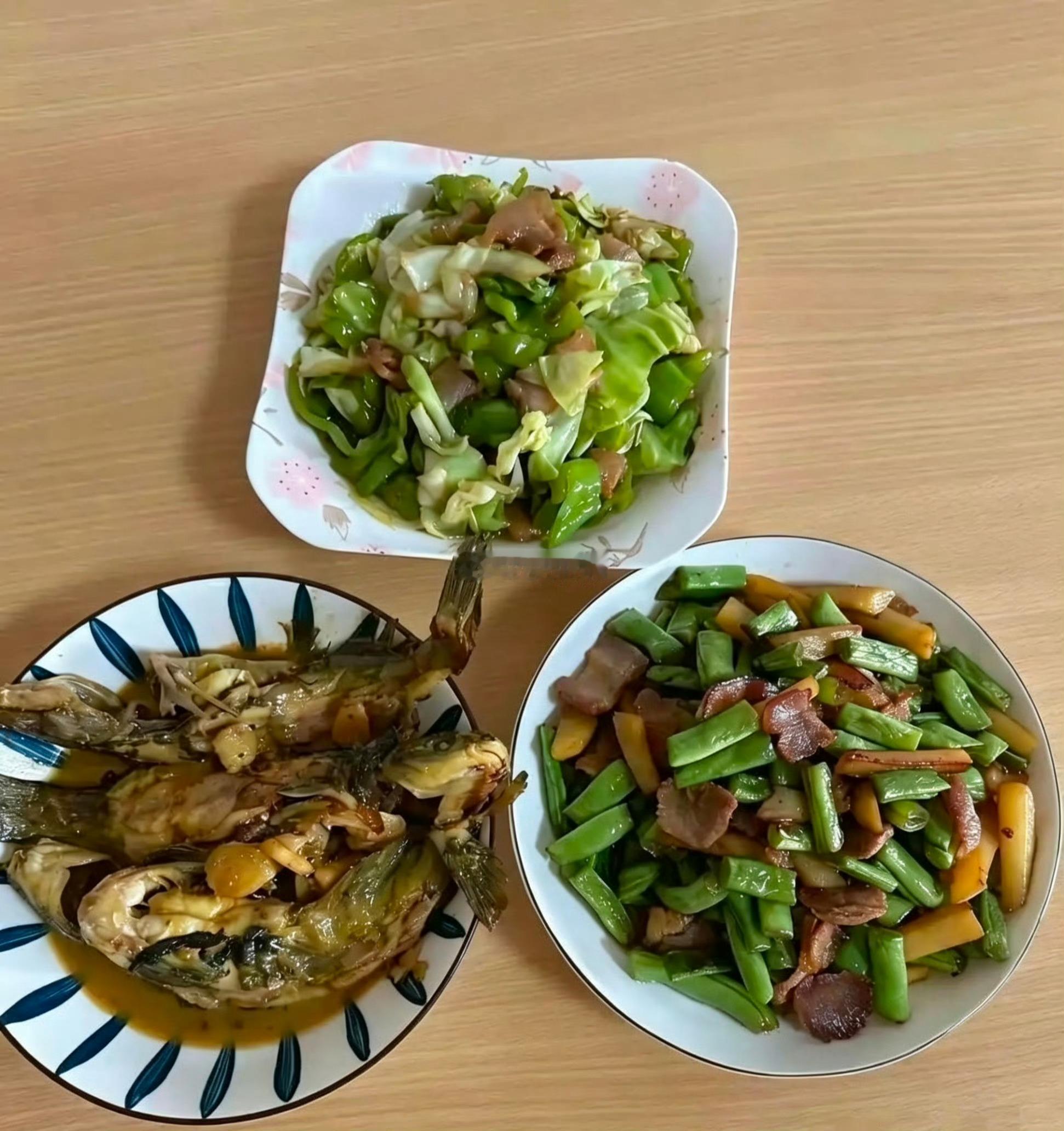 花五千跟两千找的阿姨，做饭的区别 ​​​