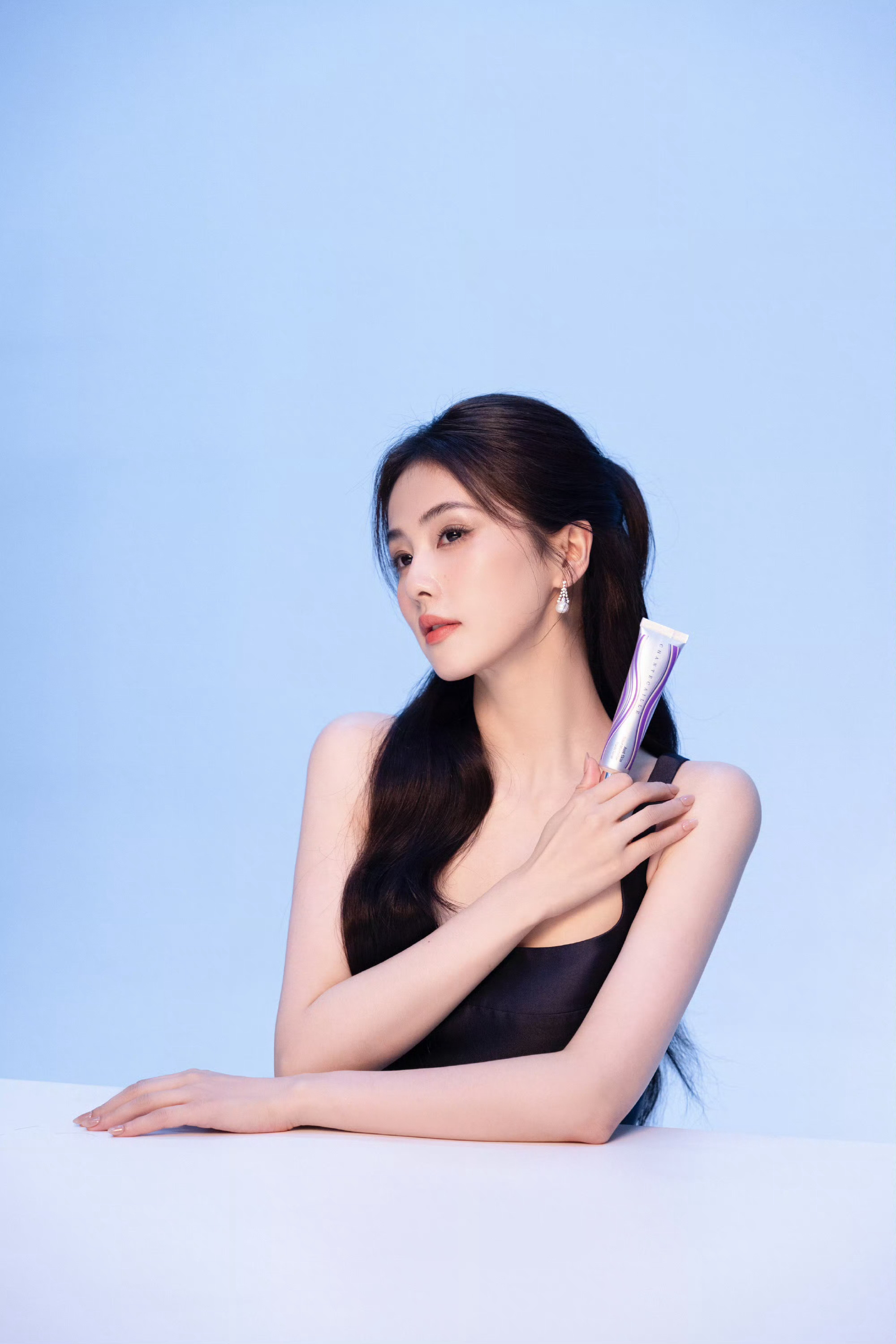 白鹿香缇卡拍摄碎片白鹿香缇卡侧拍白鹿香缇卡拍摄碎片，好看，[抱一抱][抱一抱] 