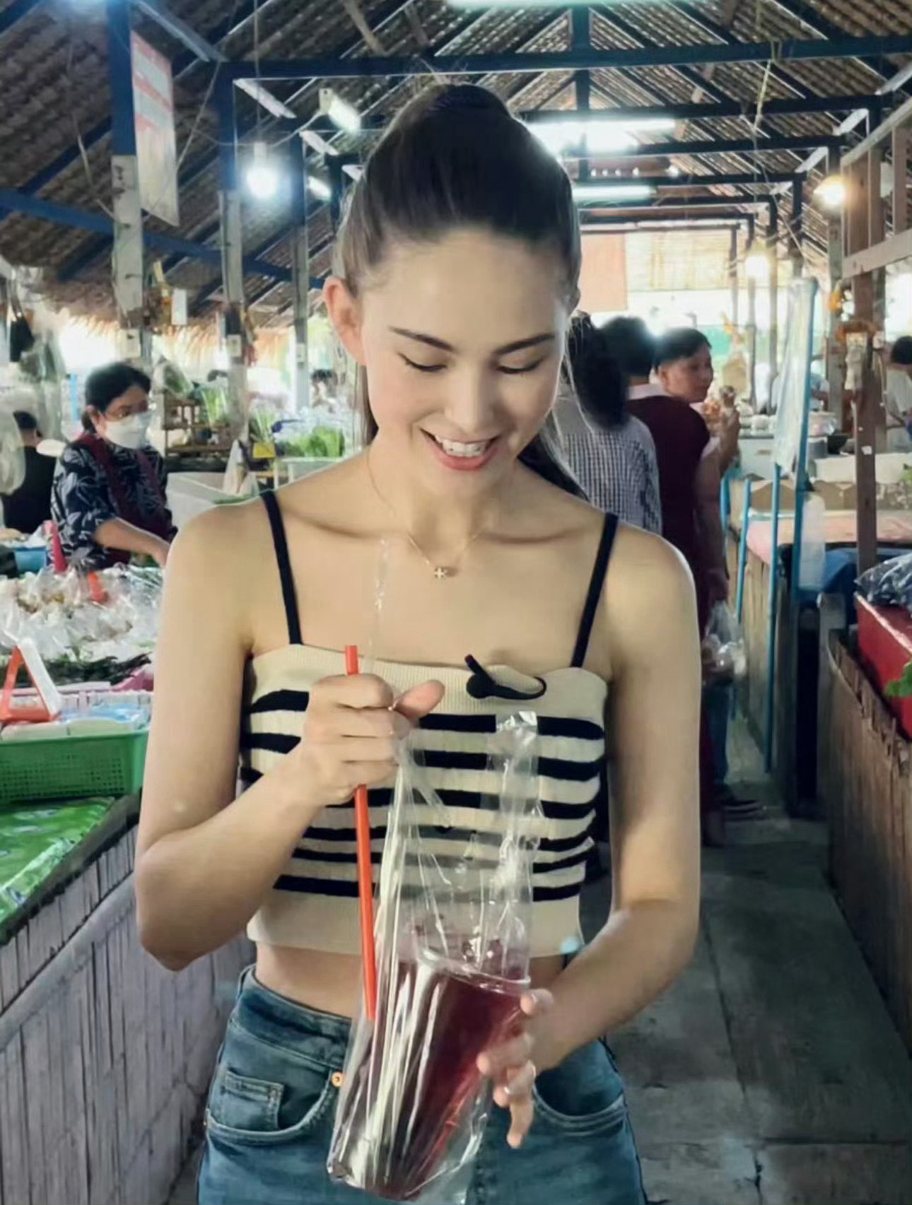 今天立秋，秋天的第一杯奶茶喝了吗？ 
