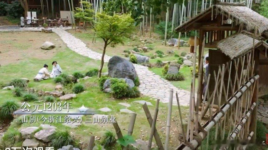 撸猫~软软的很舒服