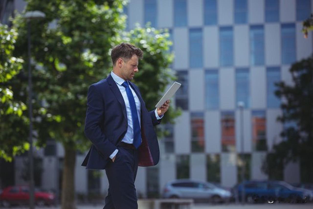 你赞同上班是为了挣工资吗? 上班不为挣工资，难道为了做慈善吗？咱又不是大善人。每