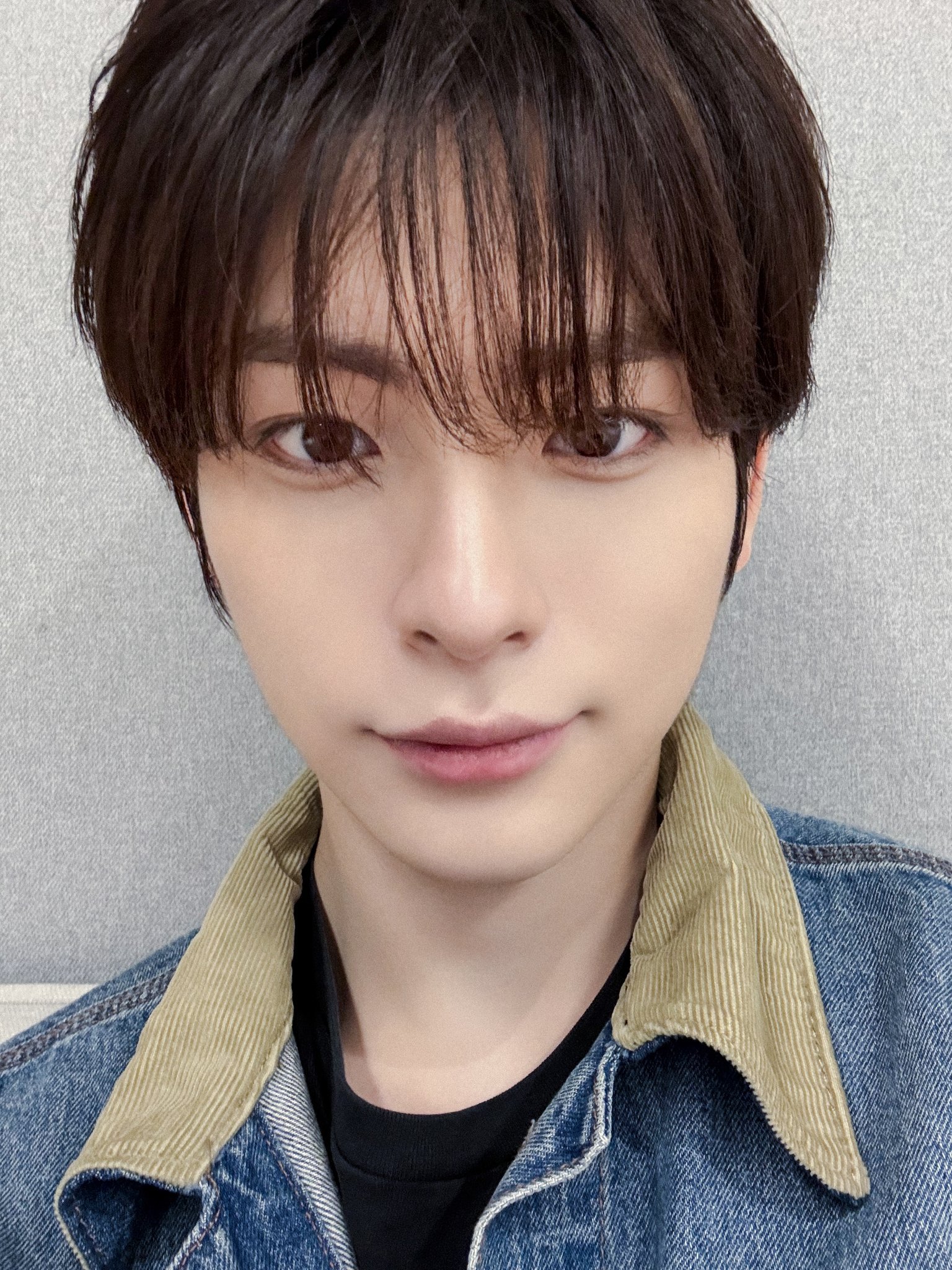 SMTR25请回答HighSchool自拍照 