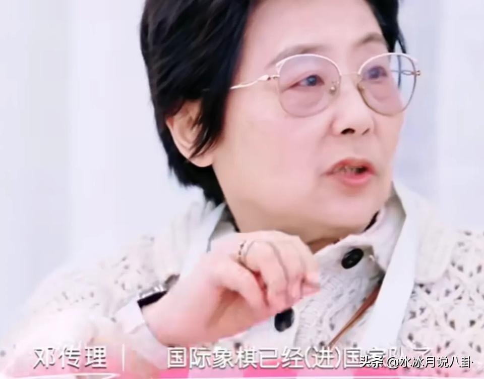 邓传理说：“人家做过统计，经常受鼓励的人比经常受压抑的成功概率要高。”
黄圣依说