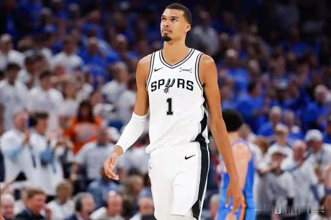 本赛季NBA薪资最高的五支球队！马刺究竟该有多么超值！

1. 骑士

总薪资：