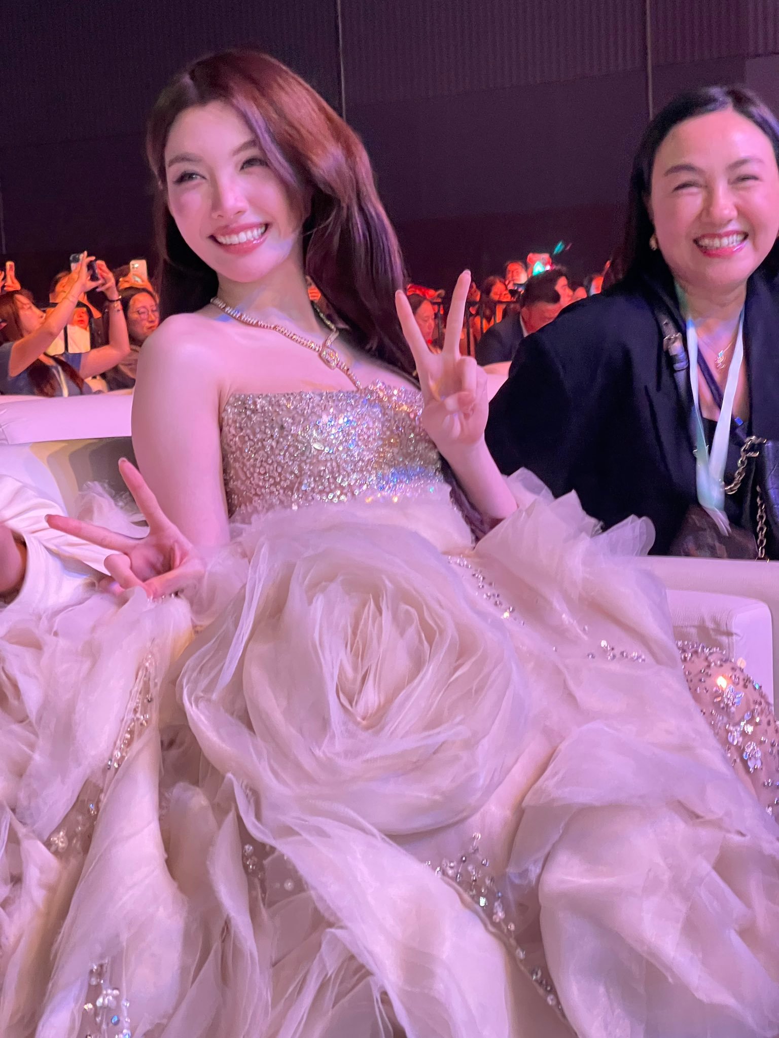 等待妻子 