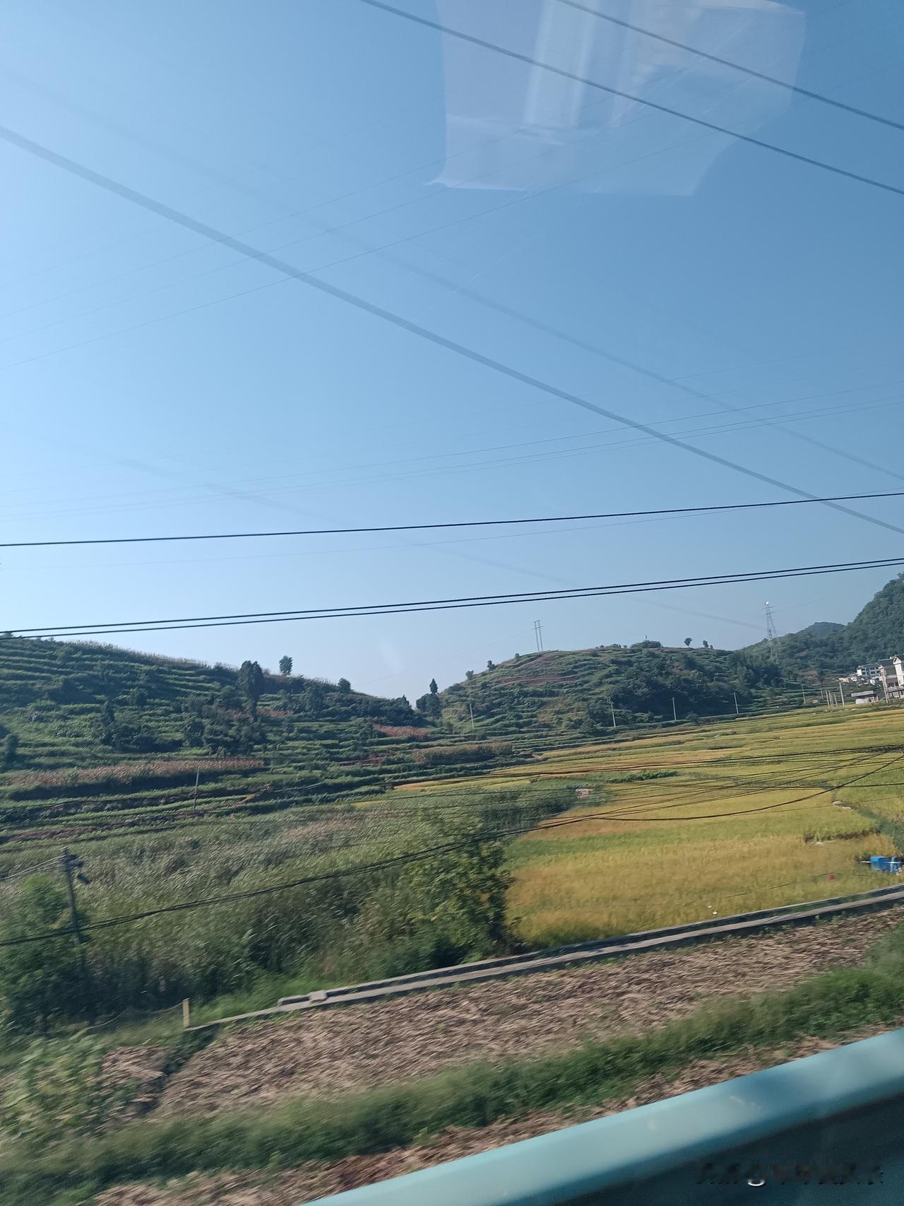 人之幸福，全在于心之幸福

幸福从来不是外界给予的，而是源自内心的感受。

外物