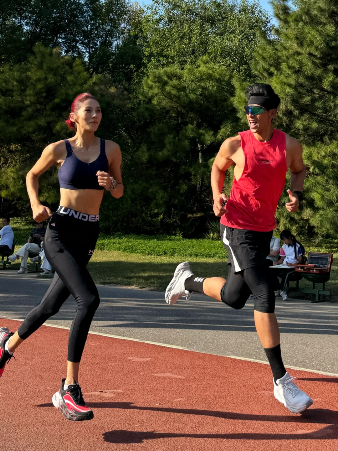 送给小我12岁Hyrox女队友的礼物-辣堡