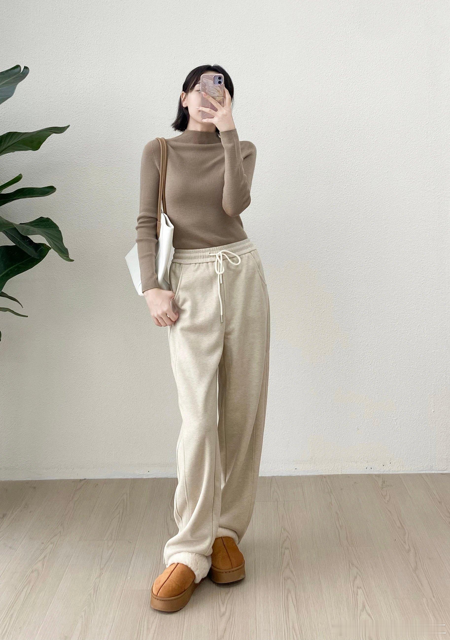 杭杭好物 再推荐一下店里的这条香蕉库，版型真的很好！这个冬天一直在找版型好的长裤