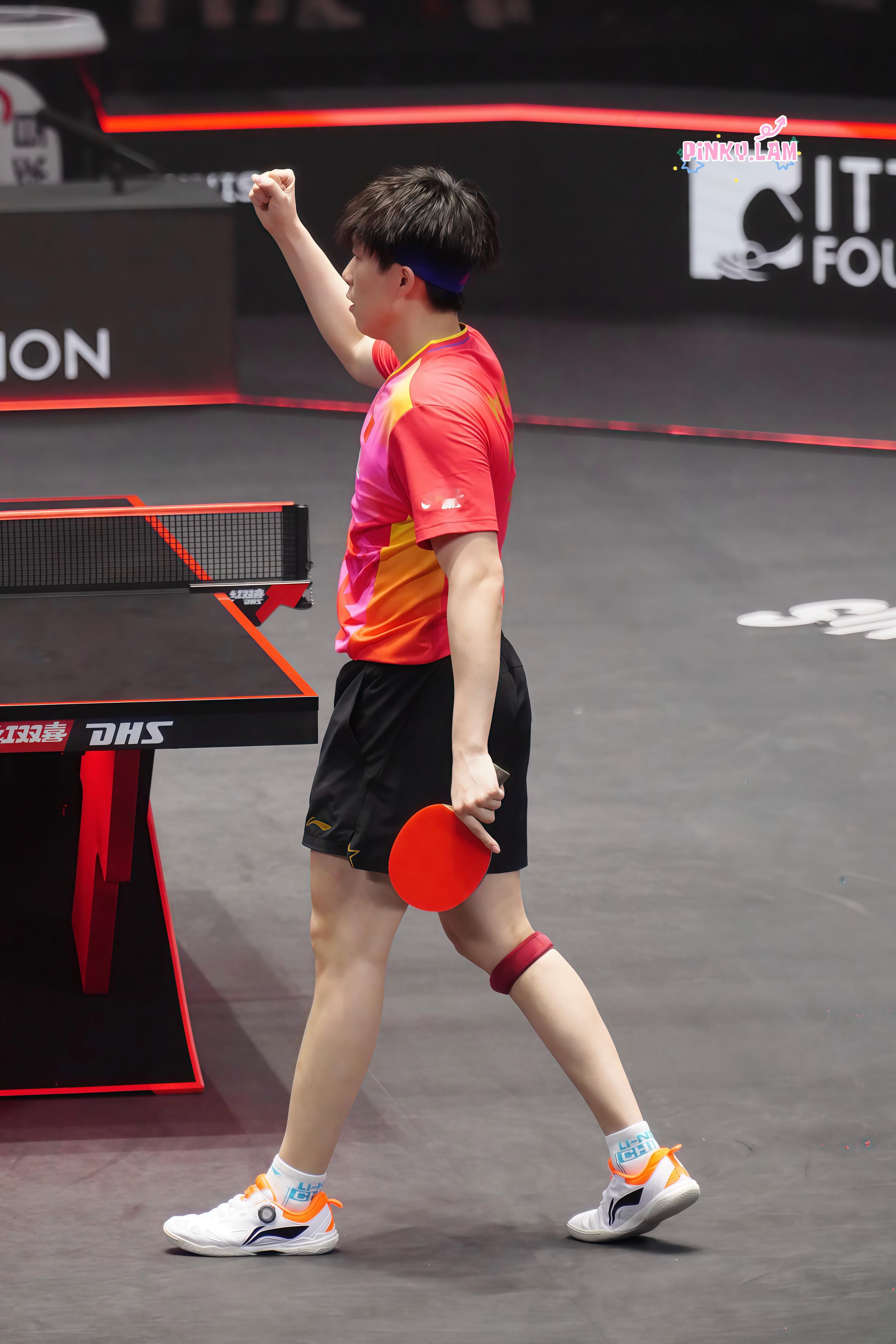 我們那個錫紙燙帥哥王楚钦