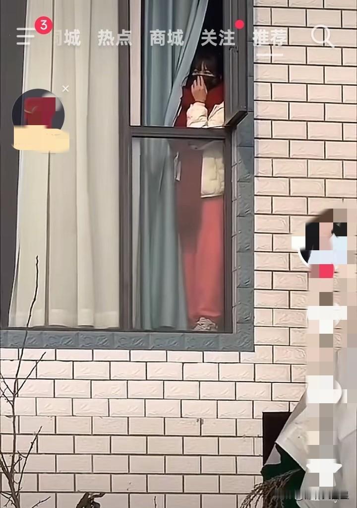 呆呆家的刨猪汤宴12号晚上10点已经宣告结束，但是，13号早上，呆呆家门前屋后还