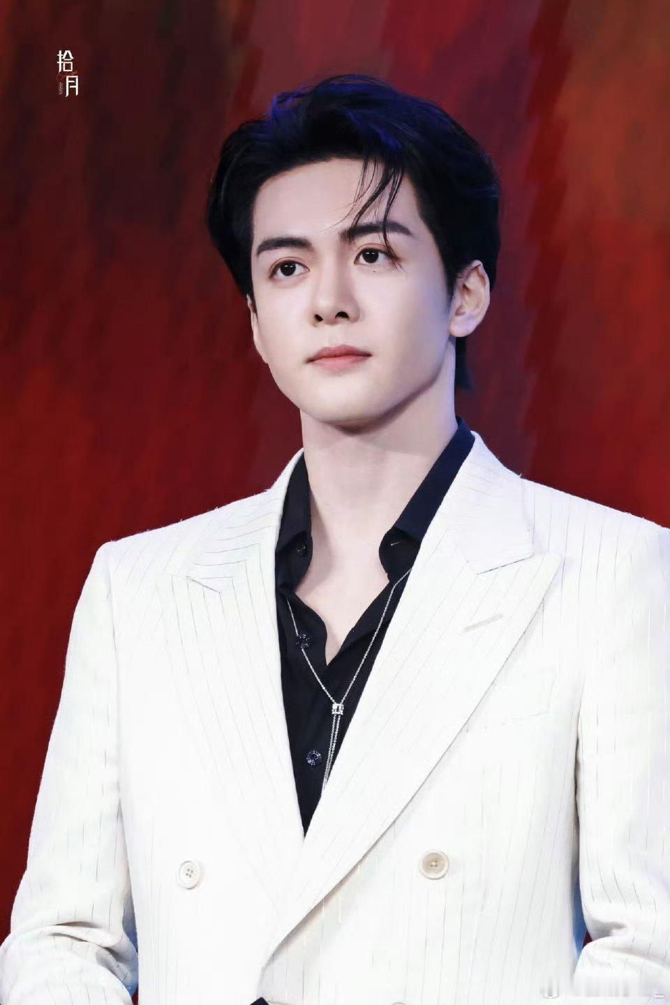 苦了曾舜晞也不能苦了我们曾舜晞 苦了你也不能苦了我这双离不开你的眼睛啊[可怜][