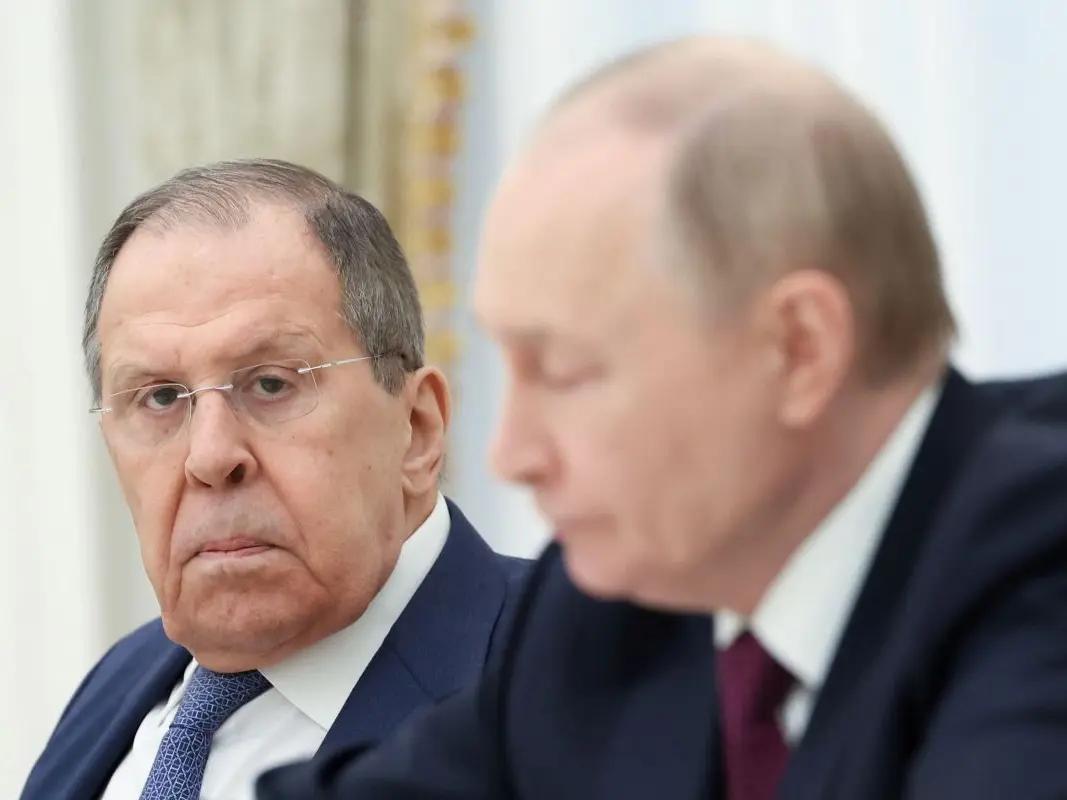 俄媒暗示拉夫罗夫“失宠”，普京又准备高层大洗牌？

这两天俄方高层那点风声一传开