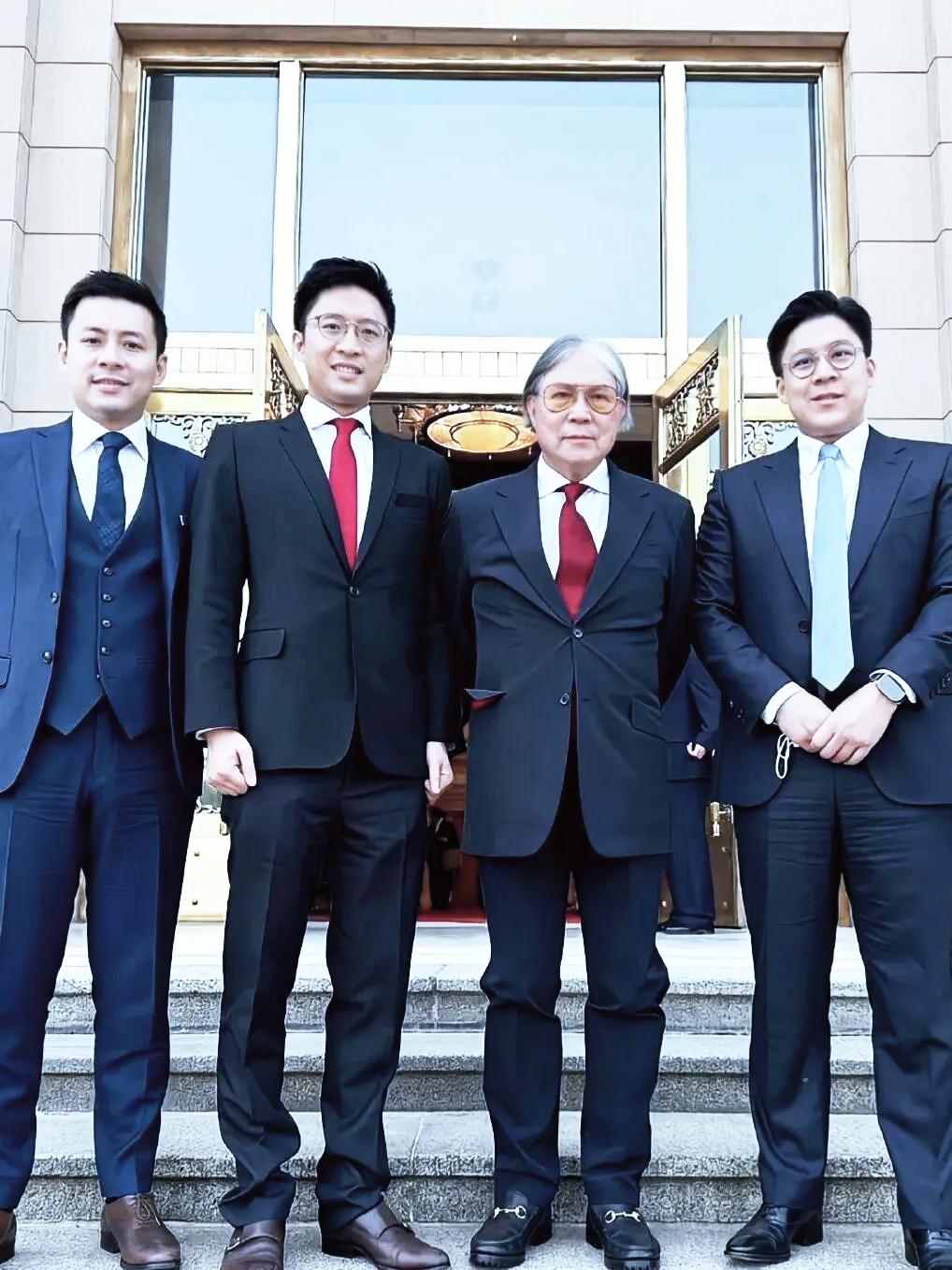 果然没让人失望！
香港大埔宏福苑火灾牵动人心，
消防处通报已致55人遇难、
多人