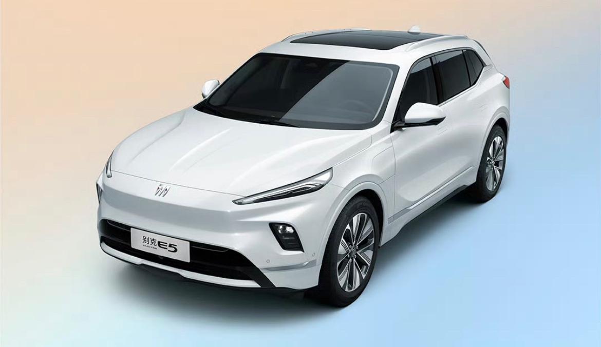新别克纯电E5上市！“一口价”推出三款车型：515KM先享版14.99万、545