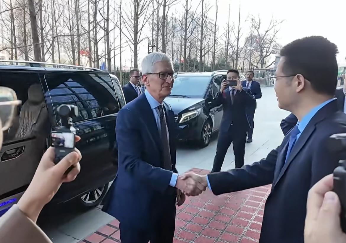 3月20日，苹果公司首席执行官库克，在北京。