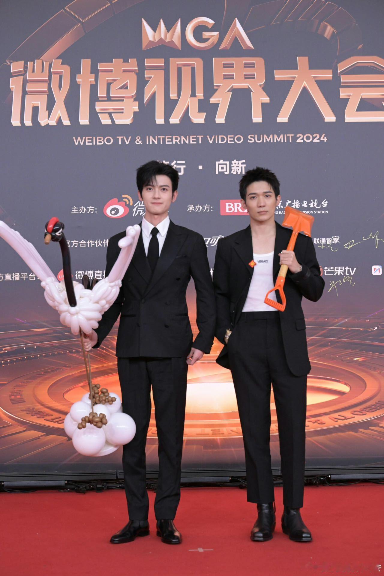 】来啦！表示《墨雨云间》让更多人认识了自己[打call]对自己来说是机会也是挑战