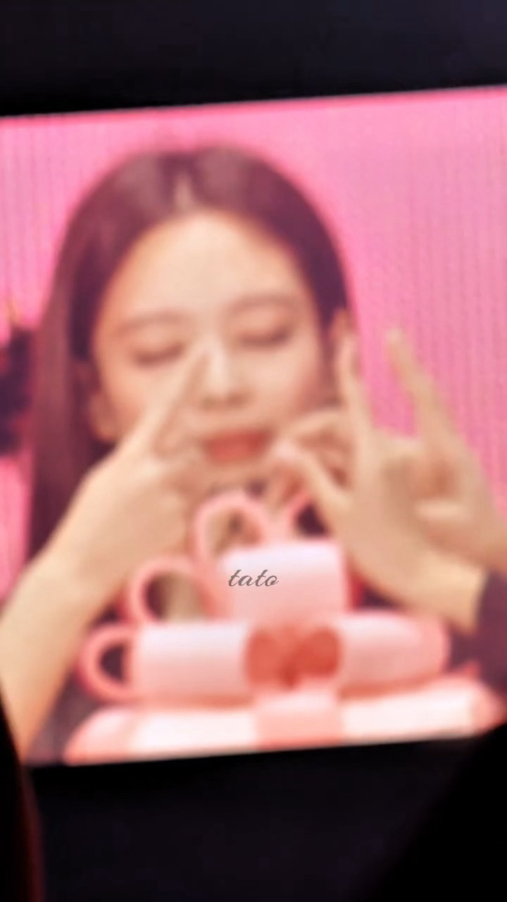 这个萌萌的Jennie 