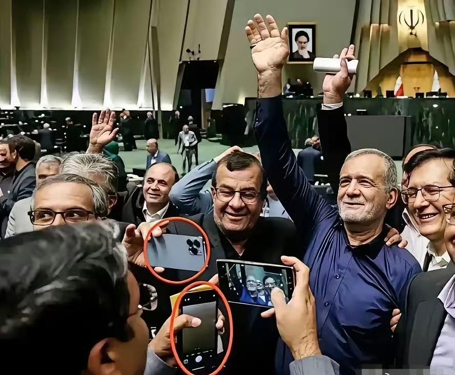 死了无数人命为代价！伊朗才发现通讯设备被人动了手脚
 
4月14号，伊朗官媒法尔