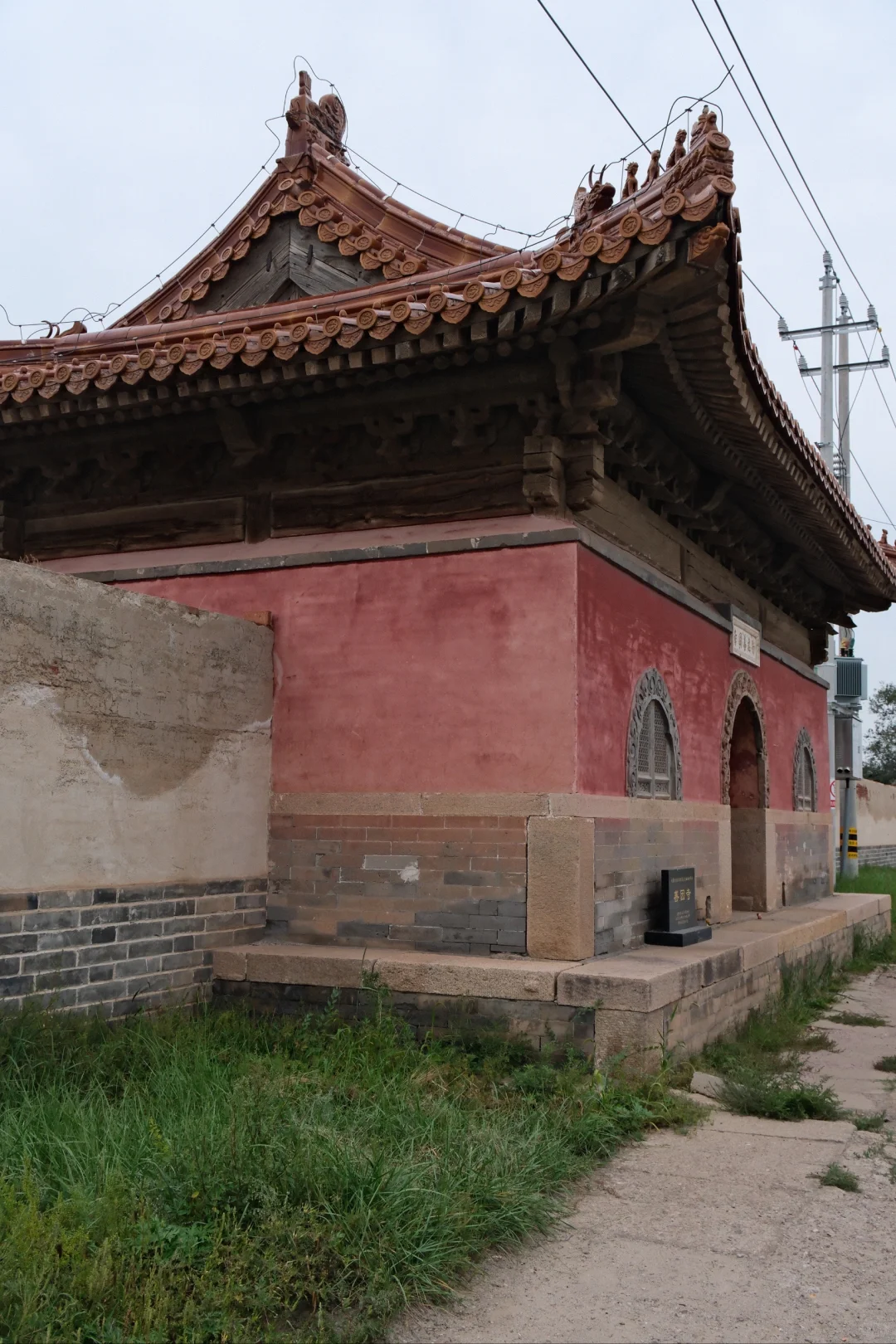 内蒙小城寺庙，竟有孪生兄弟在北京和国外