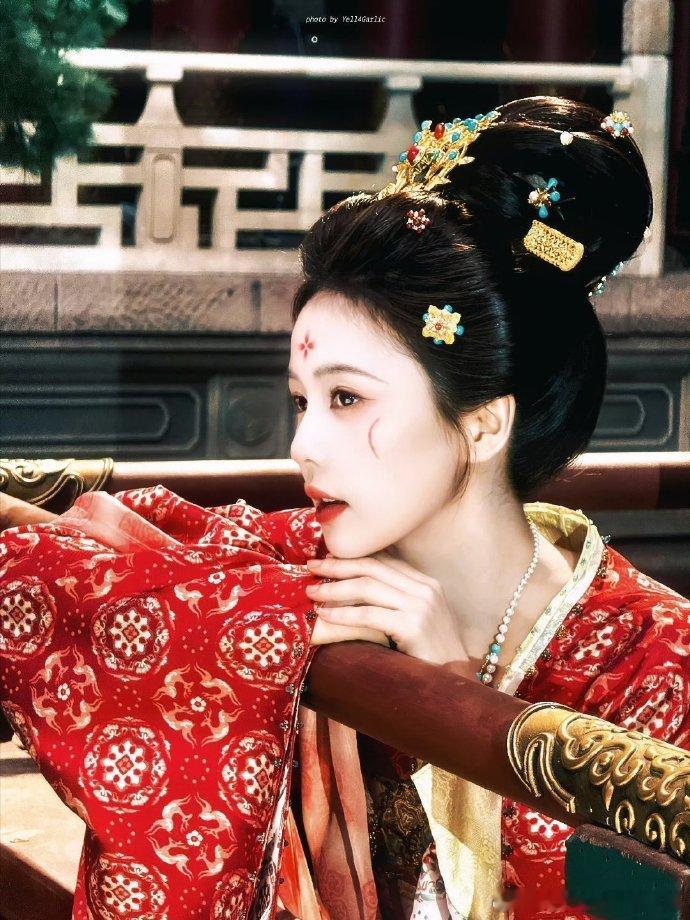 期待和李佩仪见面白鹿唱的唐宫奇案OST白鹿睡前听到了唐宫所有的OST白鹿说睡前听