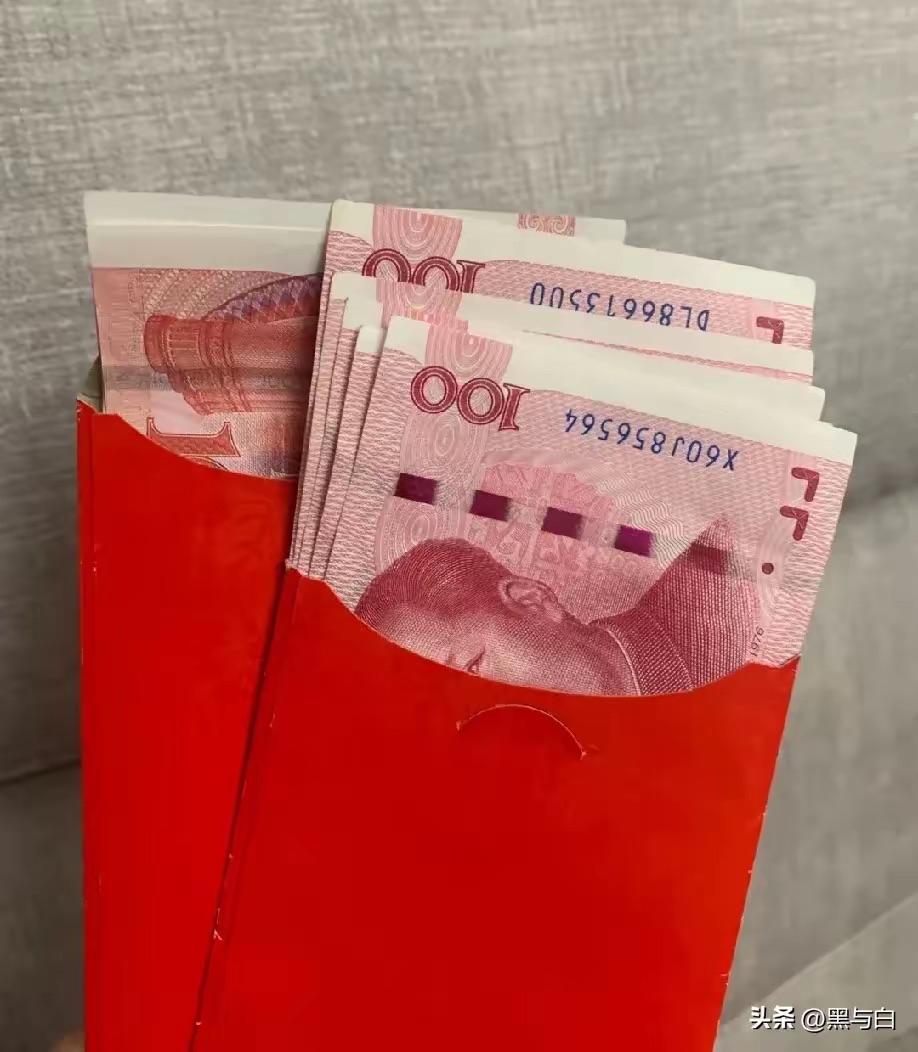 外甥女前两次结婚，我都随了5000元礼金。这几年她家喜事不断，我前前后后随礼快3