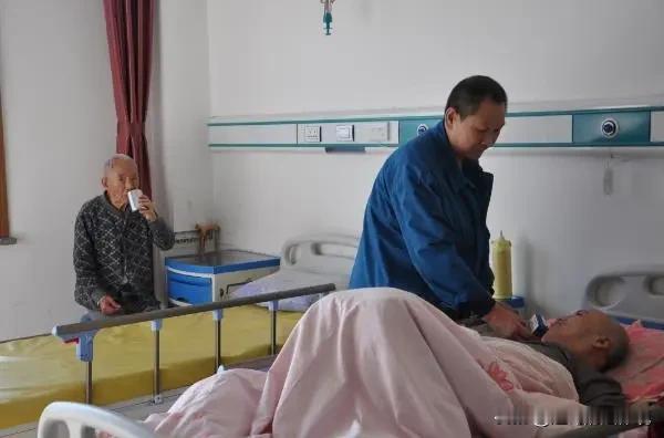 好心有好报！上海，一独居老人离世，他父母、没有妻子子女，也没留下任何遗嘱，却留下