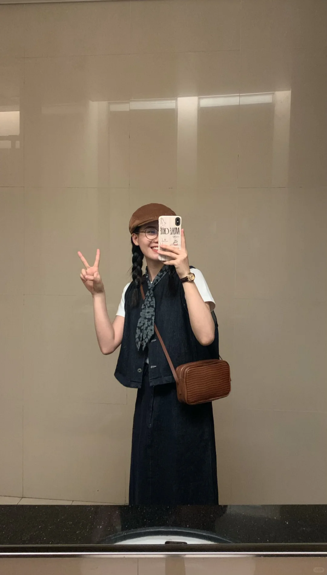 复古味儿的色调看着好舒服呀～💙🤎