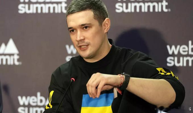 乌媒称，米哈伊洛·费多罗夫将接替安德烈·叶尔马克，出任乌克兰总统办公室主任。叶尔