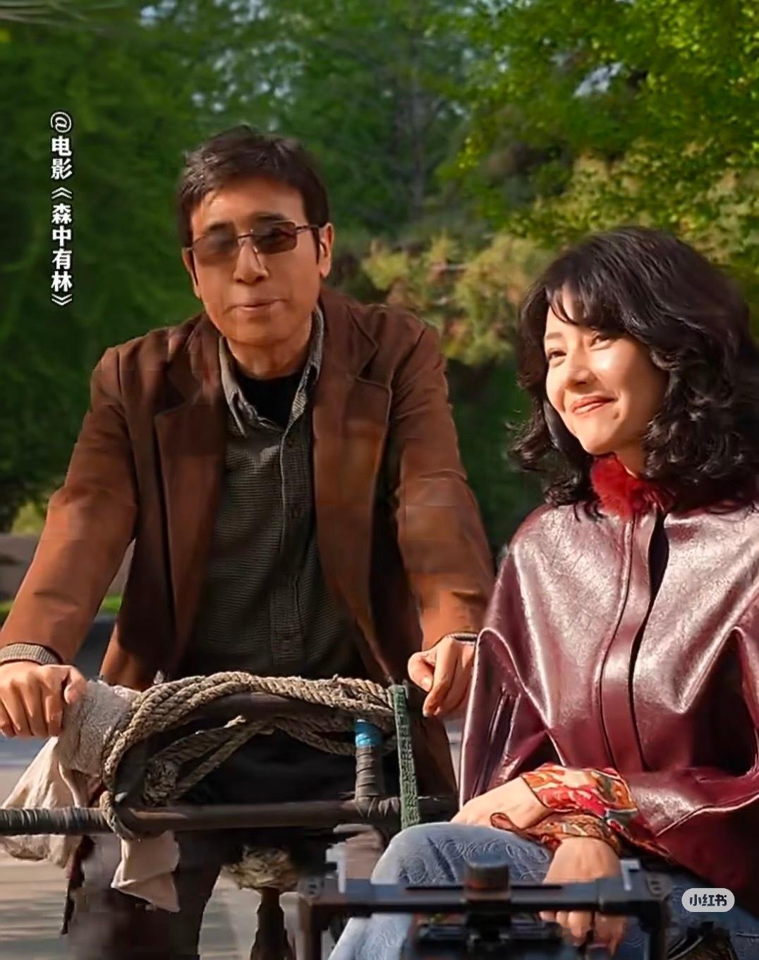 小四为了小三儿子要卖学区房这个房子的事就是老大难，确实头疼 