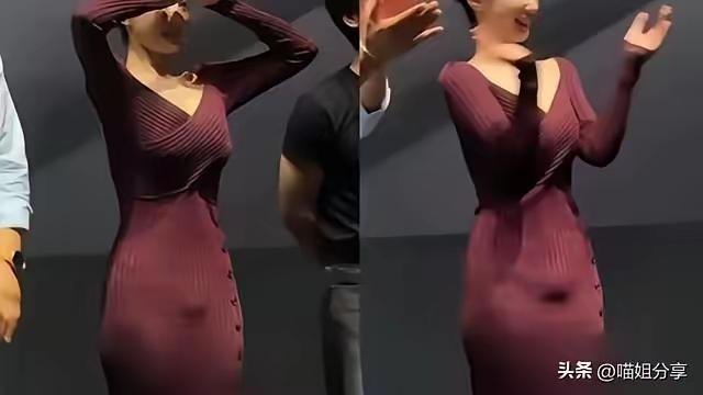 天呐！韩国女演员申知原，
在新片首映见面会的现场，身着一袭酒红色紧身针织包臀长裙
