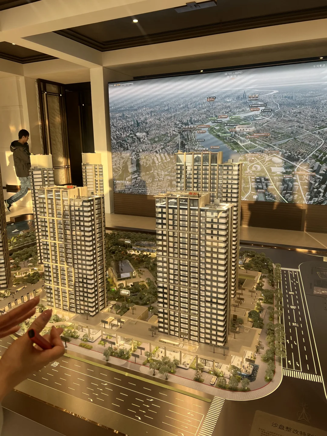 雲启滨江看完了、三批次依旧不愁卖呀……